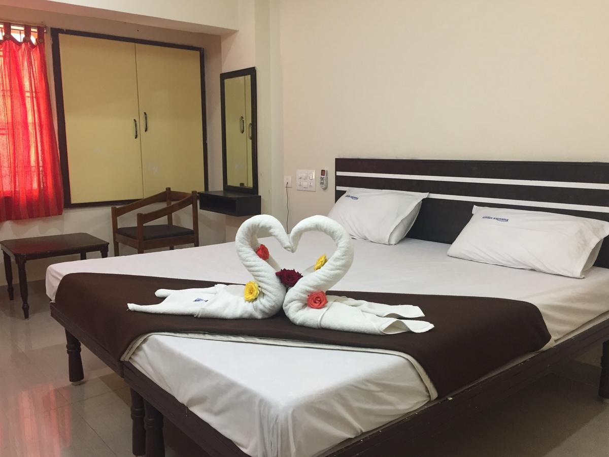 Hotel Nithin Krishna Tirupati Exterior foto