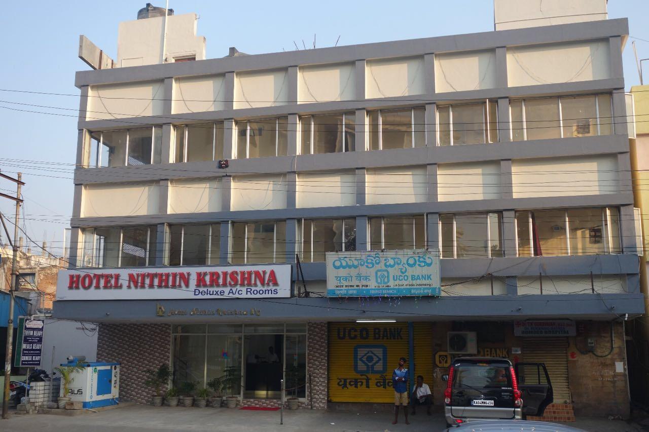 Hotel Nithin Krishna Tirupati Exterior foto